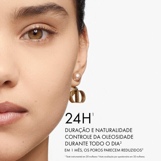 DIOR       FOREVER MATTE FDT  2N
